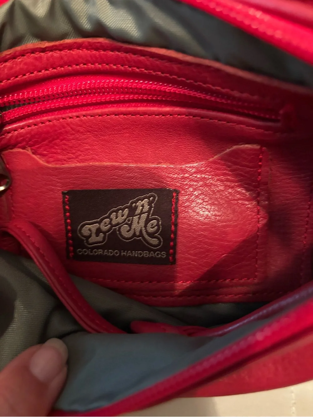 Lew N Me Colorado Handbags Red Embossed Leather Crossbody Bag - Picture 7 of 7